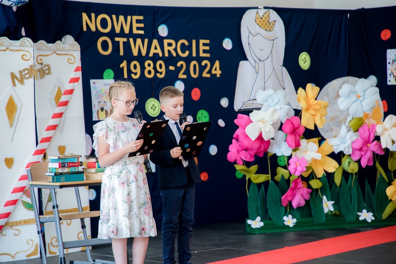  Jubileusz 35-lecia Szkoły Podstawowej im. Królowej Jadwigi w Biksupicach