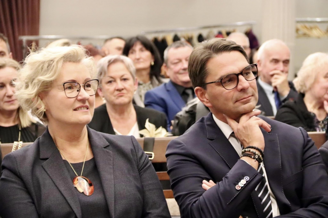  Wójt Kłaja Zbigniew Strączek uhonorowany Srebrnym Krzyżem Zasługi.
