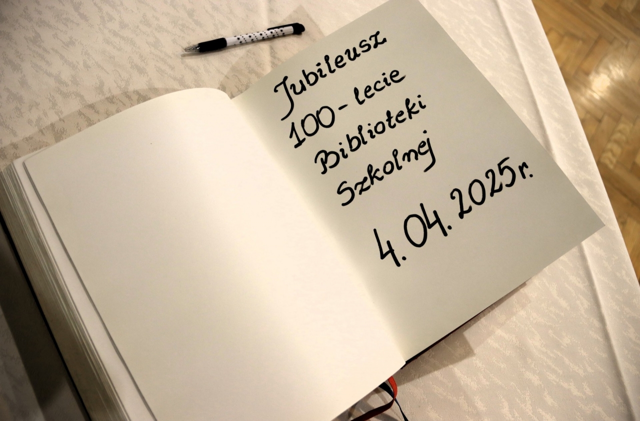 100-lecie biblioteki w Szkole Podstawowej nr 2 w Wieliczce