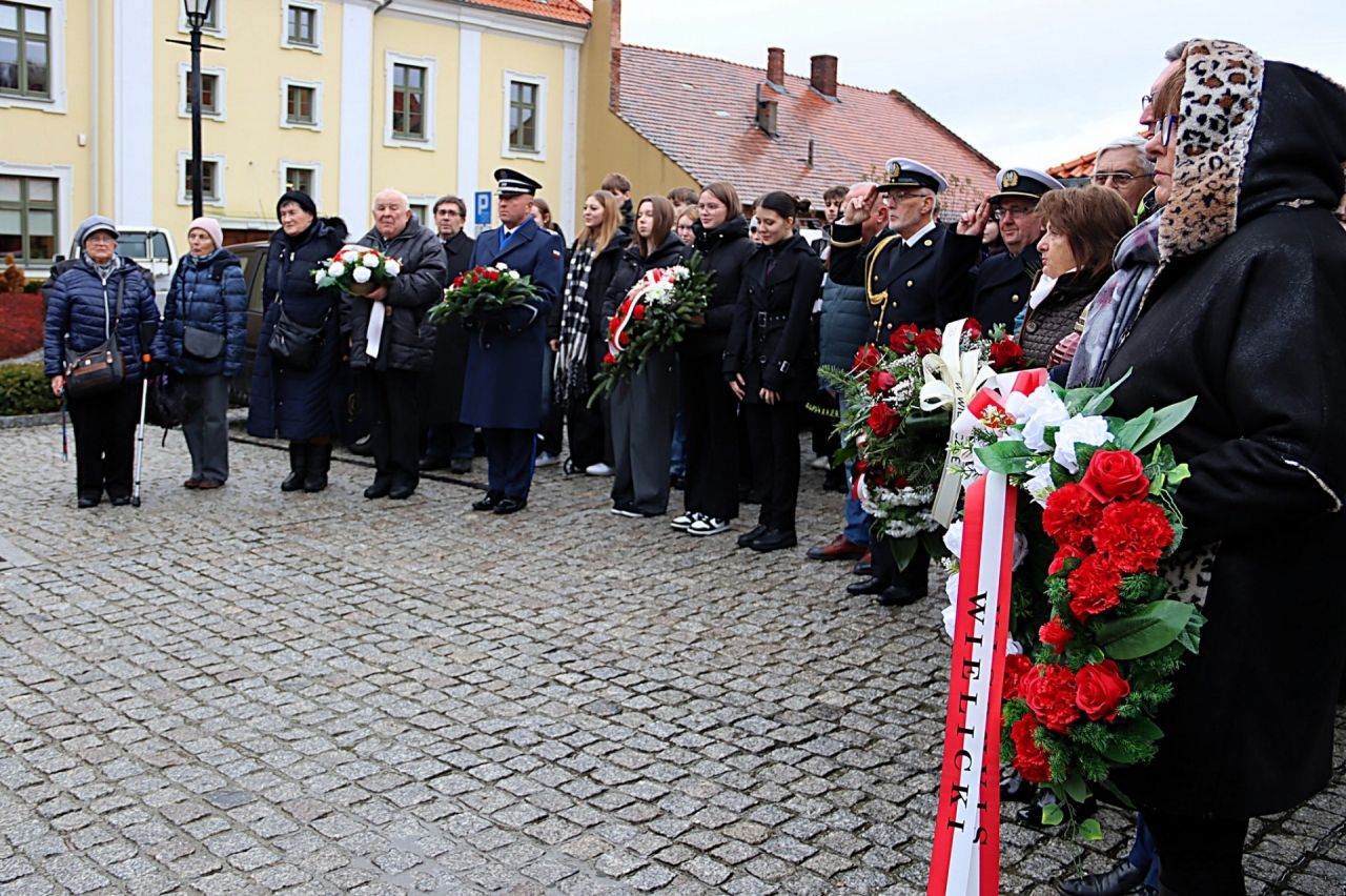 Uroczystości upamiętniające 106. rocznicę powstania Marynarki Wojennej RP 